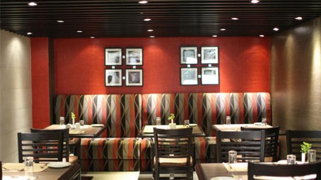 Savoy Suites Manesar Gurgaon Exterior foto