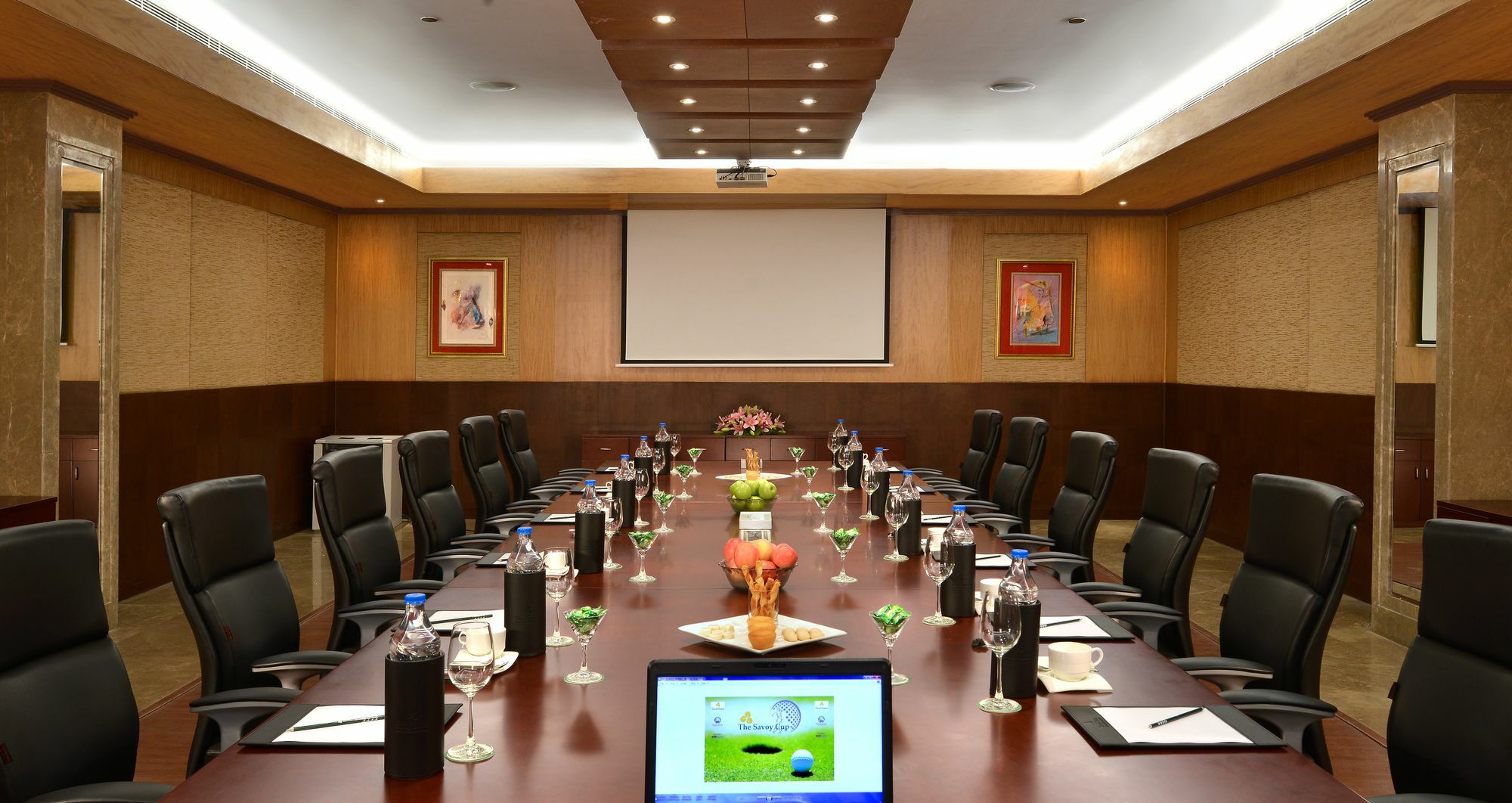 Savoy Suites Manesar Gurgaon Exterior foto