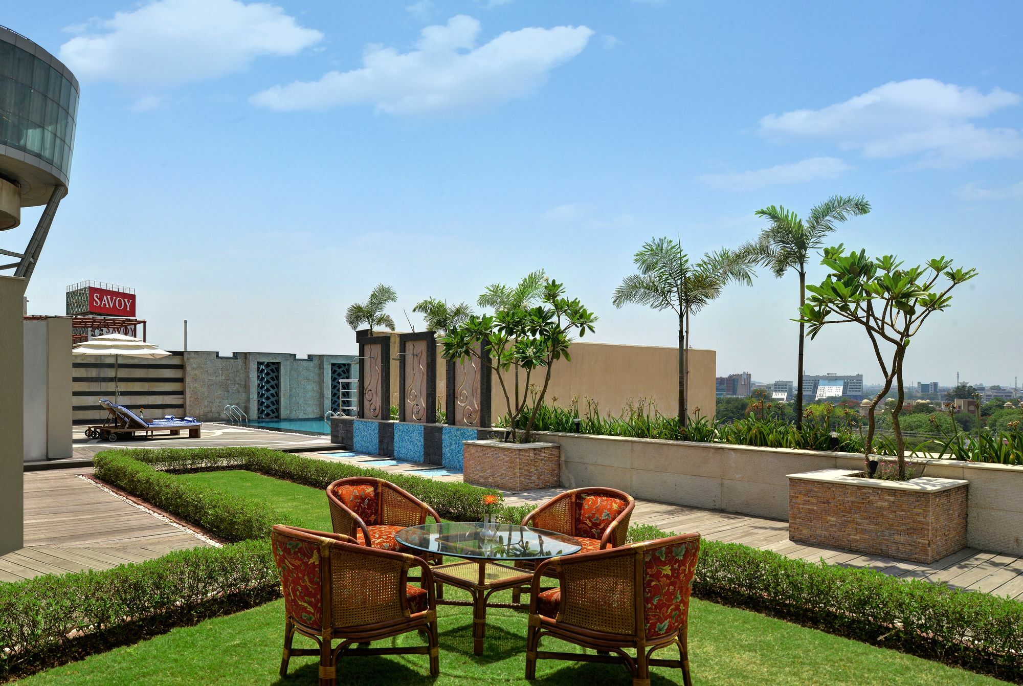 Savoy Suites Manesar Gurgaon Exterior foto