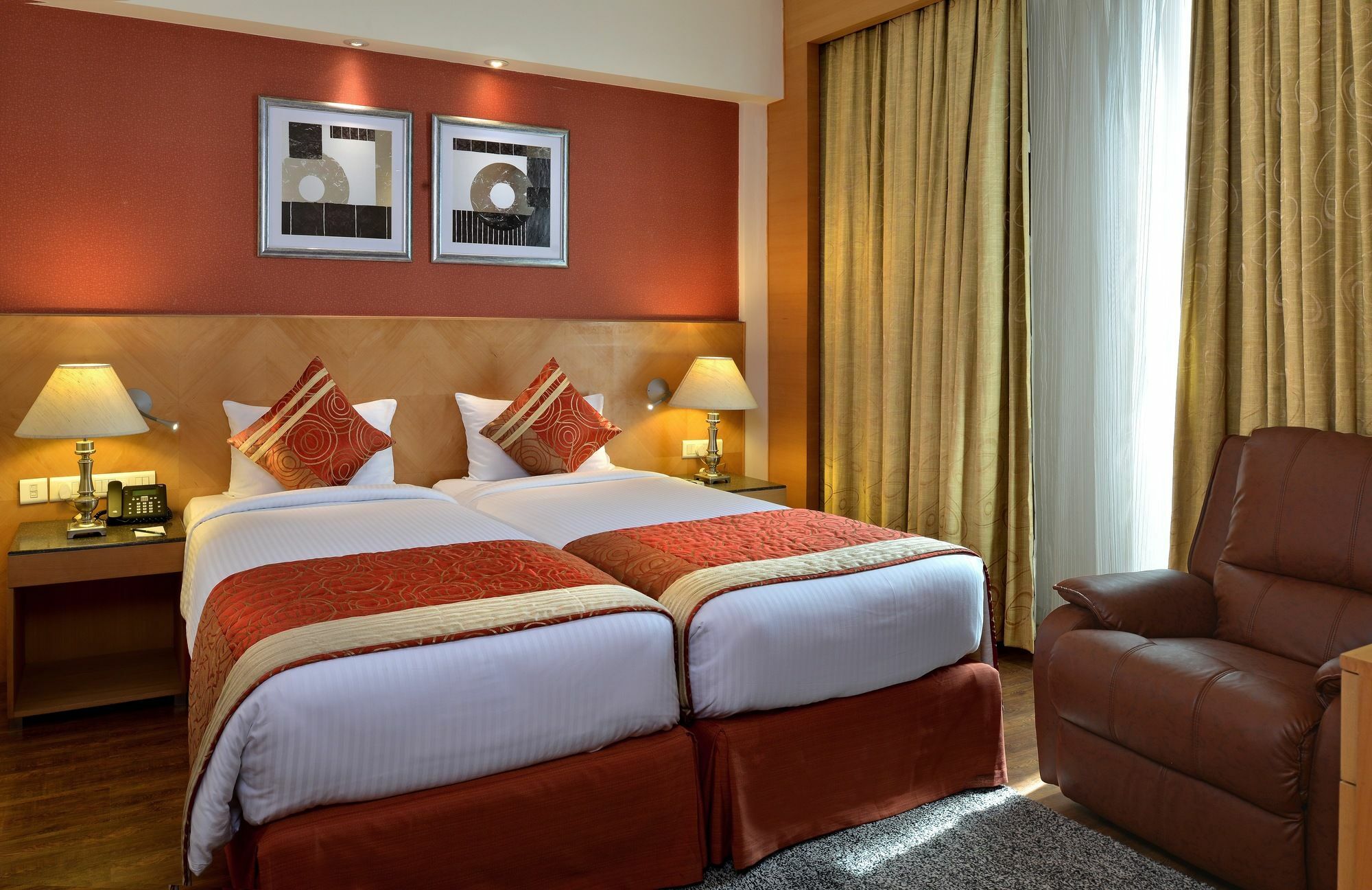 Savoy Suites Manesar Gurgaon Exterior foto